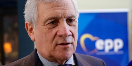 Tajani, Fi un partito democratico, facciamo pure il Congresso