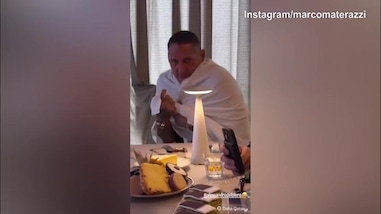 Qatar, Materazzi e Del Piero coperti....per ripararsi dal freddo!