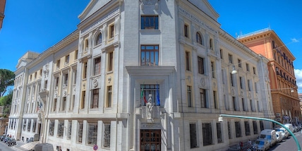 Istat, a ottobre in calo congiunturale -0,5% fatturato servizi e industria