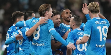 Festa Napoli in Supercoppa, Neres porta in trionfo Conte: Bologna ko in finale