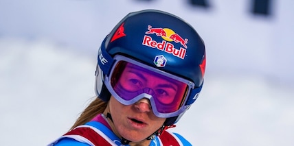 Il plotone azzurro attacca Odermatt, Goggia punta il bis