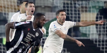 Gli arbitri fanno infuriare Lotito. Lazio, Pec alla Lega di Serie A: "Basta imparzialità"