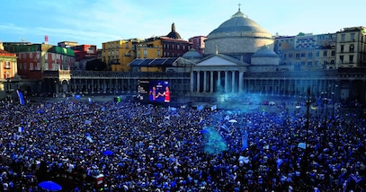 Da Geolier a Jovanotti, Napoli alza il volume con la grande musica