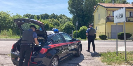 Cadavere di un giovane nel veneziano, ha una ferita alla tempia