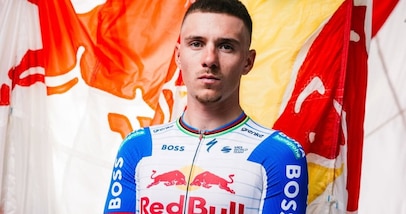 Evenepoel in maglia Red Bull: "Prossimo capitolo, nuove ali. Siete pronti?"