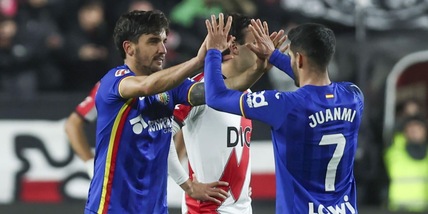 Lens inarrestabile, continua il sogno davanti al Psg. Pari al 91' nel derby di Madrid