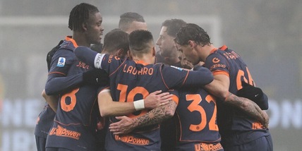 Dimarco-Thuram, l'Inter espugna Parma e allunga sul Napoli di Conte