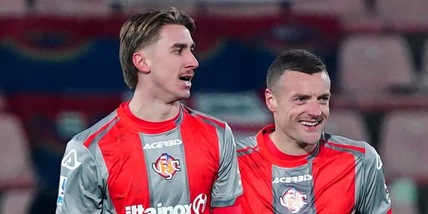 La Cremonese spreca tutto: Johnsen e Vardy non bastano a Nicola, Trepy firma la rimonta del Cagliari