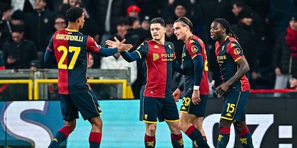 Il Genoa travolge il Cagliari: a segno Colombo, Frendrup e Ostigard, De Rossi a +5 sulla Fiorentina