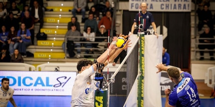 Cisterna mostra i muscoli contro Monza