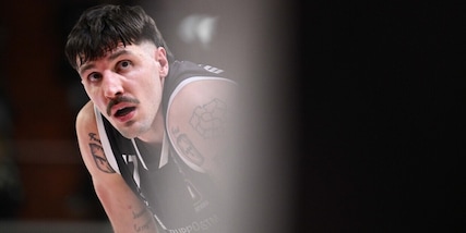 Milano corsara in una Nova Arena sold out: Derthona sconfitto 87-78