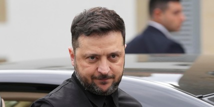 Zelensky, 'Mosca vuole danneggiare le nostre centrali nucleari'