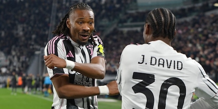 Koopmeiners fatica, Thuram ritorna: Juve-Benfica, Spalletti cambia così