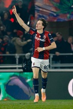 Calcio: ufficiale Fabbian alla Fiorentina dal Bologna