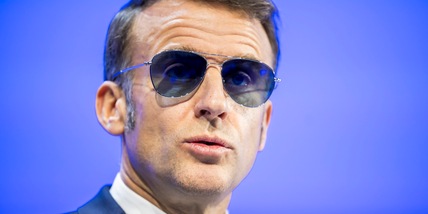 Macron,abbiamo abbordato tanker russo nel Mediterraneo,violazioni intollerabili