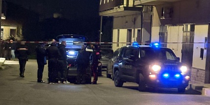 Commercialista uccide la moglie e si suicida in Calabria