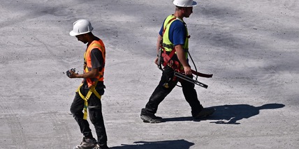 Cgia, 'l'età media di operai e impiegati sfiora i 42 anni'