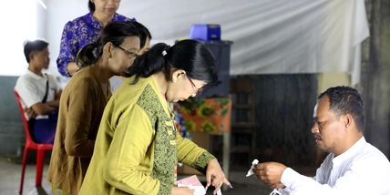 Aprono le urne in Myanmar, partito filo-militare è favorito