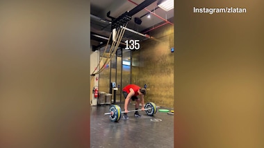 Milan, Ibra alza...135 kg!