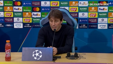 Conte non ci sta: "Di chi è l'idea di farci giocare sabato?"