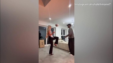 Alisha Lehmann, che complicità con Montel Mckenzie