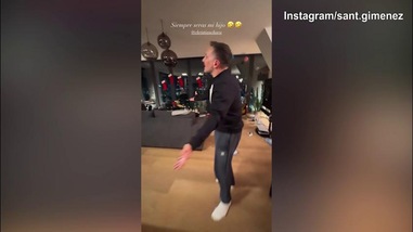 Santi Gimenez, il rientro si avvicina: eccolo giocare in casa