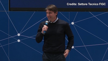 Conte: "Panchina d'oro è un riconoscimento speciale per il nostro lavoro"