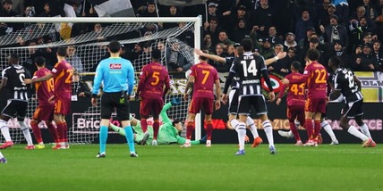 La Roma cade a Udine e non scavalca la Juve, come cambia la classifica: Ekkelenkamp decisivo