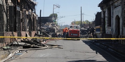 San Salvador, un incendio devasta il centro storico: 5 morti