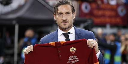 Totti a un passo dal ritorno alla Roma: "Stiamo limando i dettagli". Il nuovo ruolo in società...