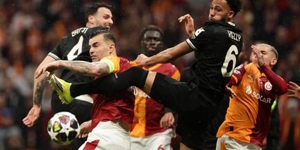 Juve: insulti razzisti sui social a Kelly, 'non lo accetto