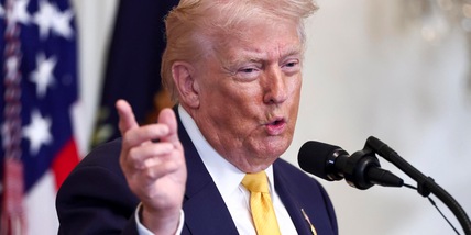 Media, 'Trump valuta attacchi all'Iran questo weekend ma non ha deciso'