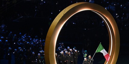 Olimpiadi, ecco chi sono gli ultimi portabandiera Italia per la cerimonia di chiusura di Milano-Cortina