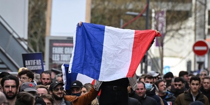 Saluti nazisti, frasi razziste e omofobe alla marcia per Quentin a Lione