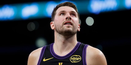 La follia di Doncic condanna i Lakers. Cleveland aggancia New York