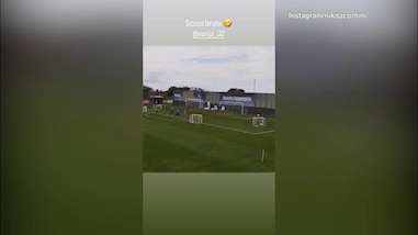 Napoli, Contini fa un gol spettacolare