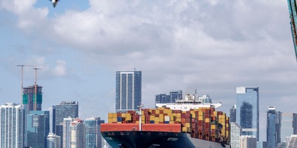 Cala l'interscambio extra-Ue, importazioni (-3,9%), esportazioni (-1,9%)