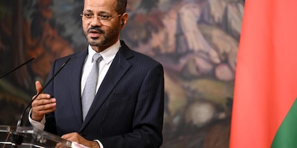 Oman, 'Iran ha accettato di smantellare le scorte di uranio arricchito'