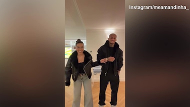 Wesley, balletto con la moglia e poi..si scatena in auto