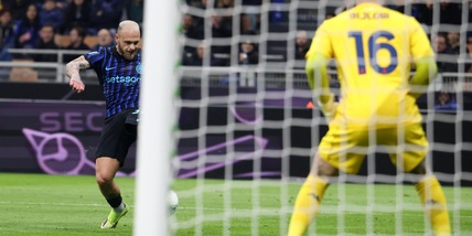 Calcio: Dimarco, i miei sono bei numeri ma senza titoli contano poco