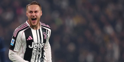 Koopmeiners, la Roma ci prova. Comolli riflette sul mercato e apre: ecco quanto chiede Koopmeiners, la Roma ci prova. Comolli riflette sul mercato e apre: ecco quanto chiede