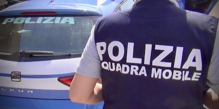 Ragazzino accoltellato su un autobus a Genova, arrestato un minorenne