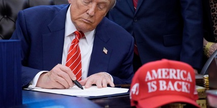 Trump, 'siamo pieni di munizioni, possiamo far guerra per sempre'