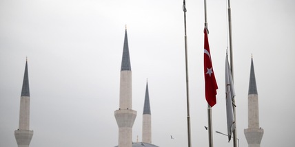 Ankara, munizioni sparate da Iran verso Turchia, neutralizzate da difese Nato