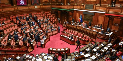 Ok al Ddl antisemitismo, 5S e Avs votano no, Pd si divide