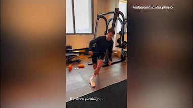 Rune, bloccato a Doha, continua ad allenarsi