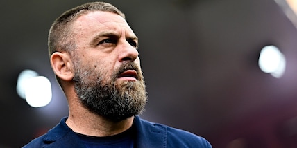 De Rossi: "Abbraccio Dybala, ma il Genoa contro la Roma deve fare punti e riscattarsi. Con la Juve..."