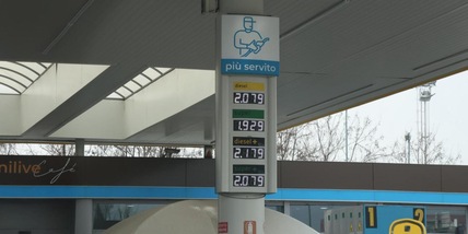 Mimit, aumenti ingiustificati della benzina dalle compagnie