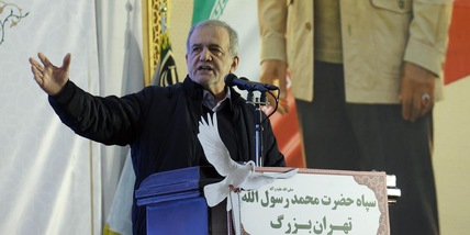 Iran, 'non ci arrenderemo mai agli Usa e a Israele'