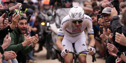 Strade bianche, Pogacar nella storia: 4º trionfo nella classica in Toscana. Nessuno come lui